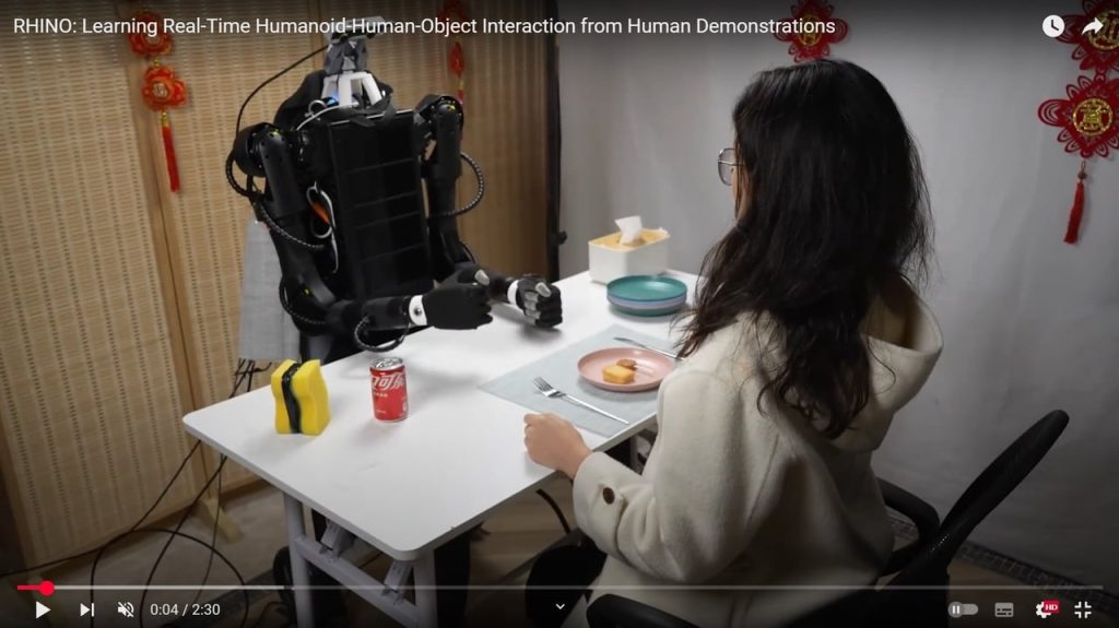 Le Rhino qui parlait à l’oreille des robots